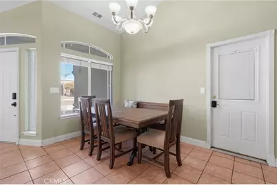 4029 E Meadow, Visalia, CA 93292 - Photo 14