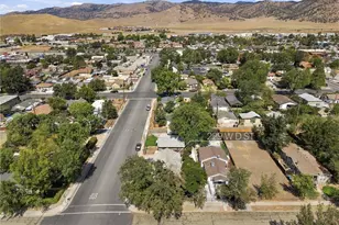 229 W D, Tehachapi, CA 93561 - Photo 48