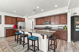 7099 N Shiraz, Fresno, CA 93722 - Photo 2