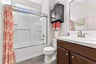 7099 N Shiraz, Fresno, CA 93722 - Photo 18