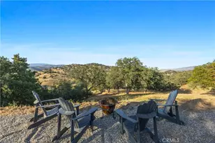 30300 Piebald Ct, Tehachapi, CA 93561 - Photo 10