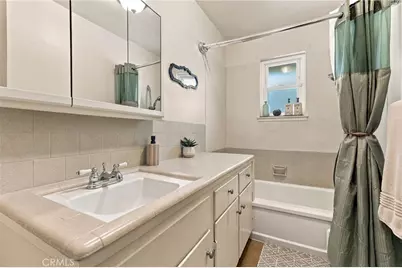 3985 N Tollhouse Road, Fresno, CA 93726 - Photo 20