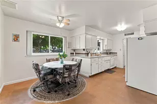 3985 N Tollhouse Rd, Fresno, CA 93726 - Photo 8