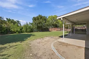 605 Winchester, Bakersfield, CA 93309 - Photo 36