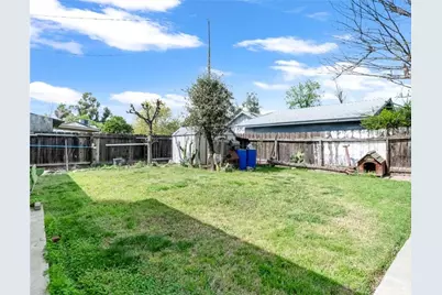 414 W Cameron, Hanford, CA 93230 - Photo 12