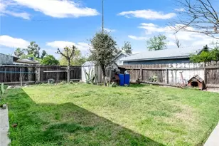 414 W Cameron, Hanford, CA 93230 - Photo 12