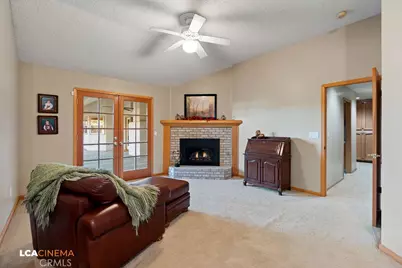 2512 Oak View Court, Bakersfield, CA 93311 - Photo 36