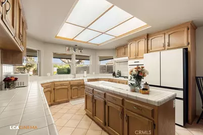 2512 Oak View Court, Bakersfield, CA 93311 - Photo 26