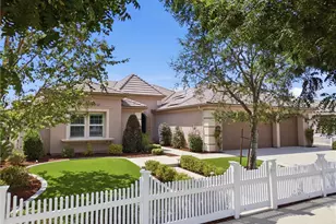 2909 Mandalay Pl, Bakersfield, CA 93311 - Photo 2