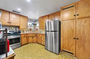209 W B St, Tehachapi, CA 93561 - Photo 22