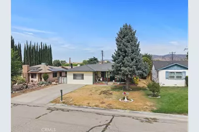 209 W B Street, Tehachapi, CA 93561 - Photo 6