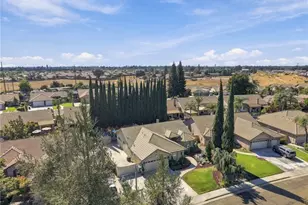 2349 S Mary Dr, Visalia, CA 93292 - Photo 6