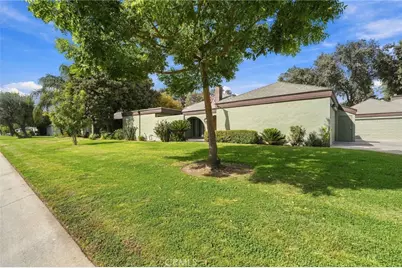 2950 W Border Links Drive, Visalia, CA 93291 - Photo 6
