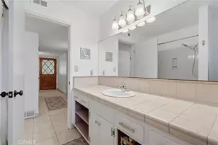 2234 W Cambridge Ave, Visalia, CA 93277 - Photo 38