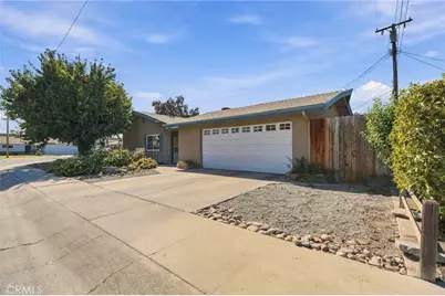 2234 W Cambridge Avenue, Visalia, CA 93277 - Photo 4