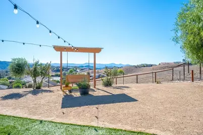 3415 Lakeside Village Drive, Paso Robles, CA 93446 - Photo 32