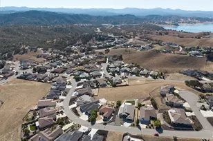 3415 Lakeside Village Dr, Paso Robles, CA 93446 - Photo 42