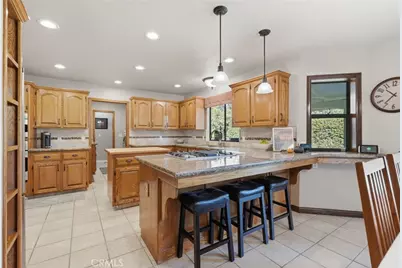 5644 W Walnut Avenue, Visalia, CA 93277 - Photo 26