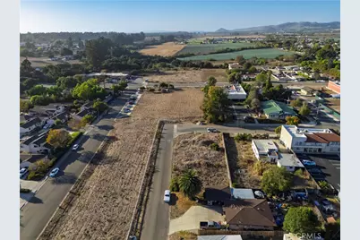 271 W Dana, Nipomo, CA 93444 - Photo 10