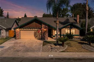 2824 W Hemlock Ct, Visalia, CA 93277 - Photo 2