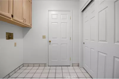 2824 W Hemlock Court, Visalia, CA 93277 - Photo 26