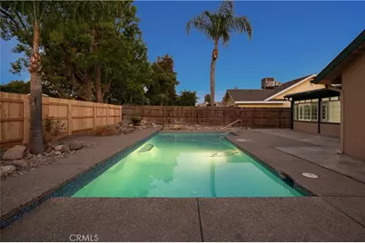 2824 W Hemlock Court, Visalia, CA 93277 - Photo 32