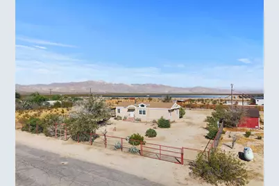 6101 Sespe Avenue, Mojave, CA 93501 - Photo 4