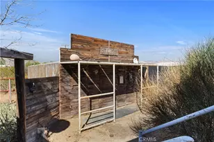 6101 Sespe Ave, Mojave, CA 93501 - Photo 34