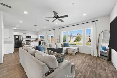 9614 Silver Falls Lane, Shafter, CA 93263 - Photo 18