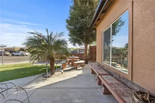 917 Newcastle Ct, Shafter, CA 93263 - Photo 8