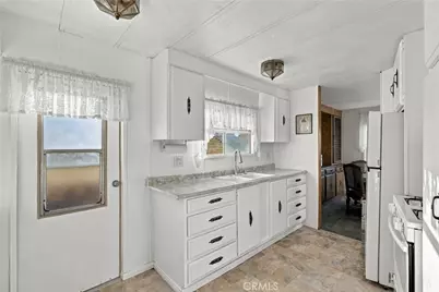 1600 E Clark #31, Santa Maria, CA 93455 - Photo 12