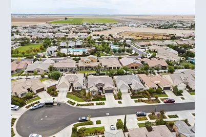 13907 Barbon Beck, Bakersfield, CA 93311 - Photo 4