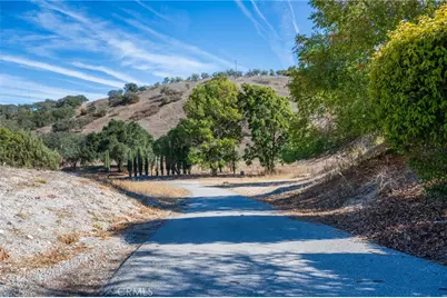 675 Redondo Lane, Templeton, CA 93465 - Photo 14