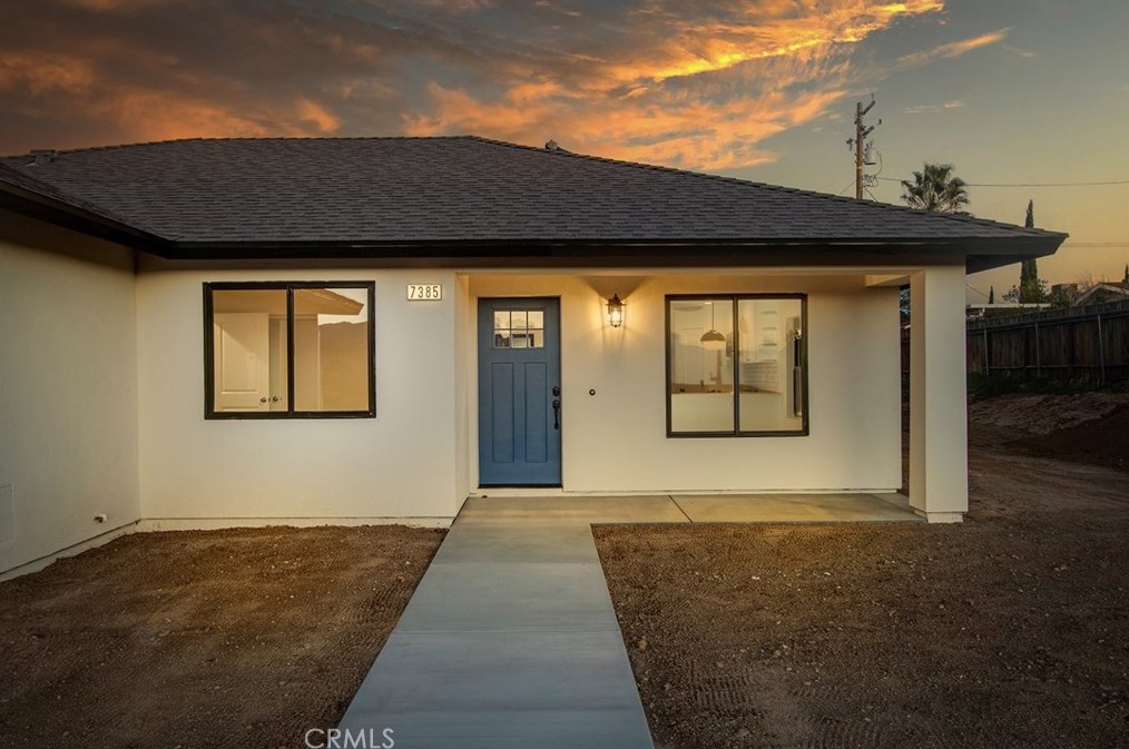 7385 Emerson Ave, Yucca Valley, CA 92284-6031