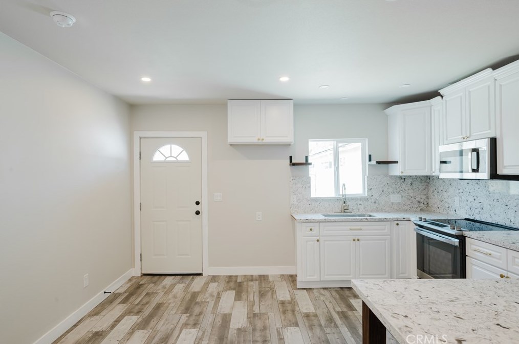 1136 E Ridgewood St, Long Beach, CA 90807