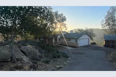 30053 Spearhead Trail, Valley Center, CA 92082 - Photo 2