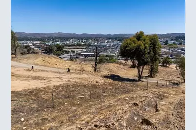 30223 Morton Avenue, Lake Elsinore, CA 92530 - Photo 20