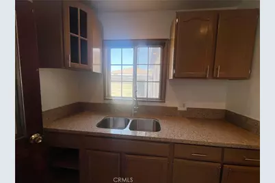 822 S Chester, Compton, CA 90221 - Photo 6