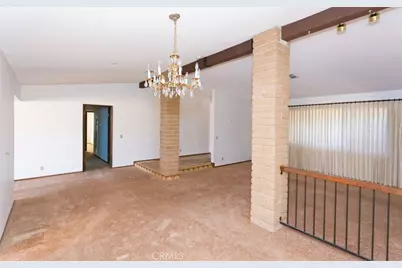 15490 Mondamon, Apple Valley, CA 92307 - Photo 20