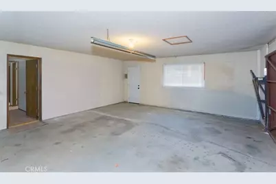 15490 Mondamon, Apple Valley, CA 92307 - Photo 42