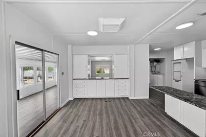 45055 E Florida Ave, Hemet, CA 92544 - Photo 10