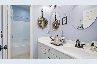 17076 First Light, Riverside, CA 92503 - Photo 32