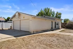165 W Ave L, Calimesa, CA 92320 - Photo 32