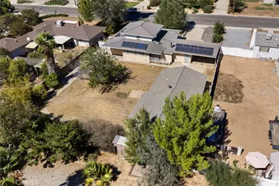 165 W Avenue L, Calimesa, CA 92320 - Photo 40
