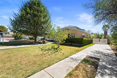 165 W Avenue L, Calimesa, CA 92320 - Photo 36