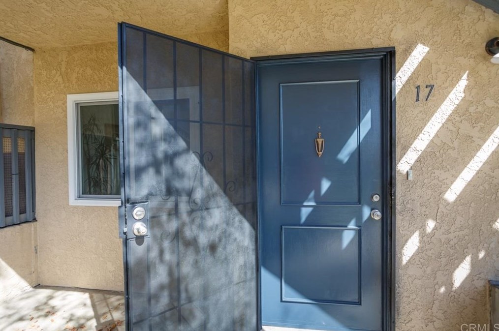8475 Avenida Angulia, Spring Valley, CA 91977-6200
