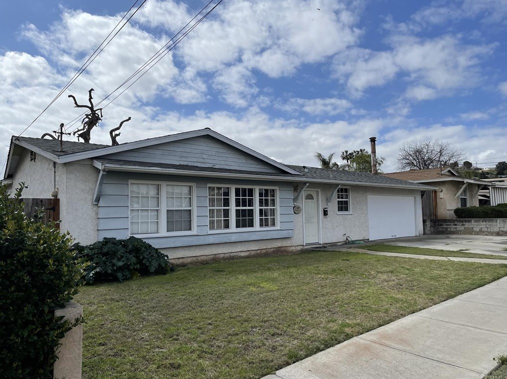 1308 Walbollen St, Spring Valley, CA 91977-3742