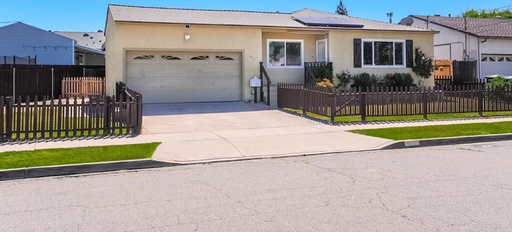 823 Lura Ave, El Cajon, CA 92020