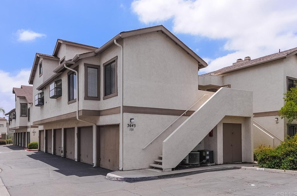 3645 Avocado Village Ct #108, La Mesa, CA 91941
