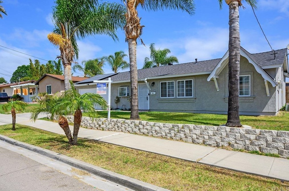 1315 Walbollen St, Spring Valley, CA 91977-3743